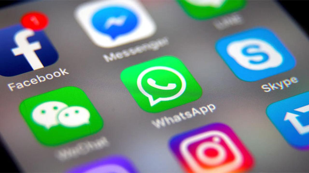 Facebook going to merge Facebook messengers with Whatsapp and Instagram